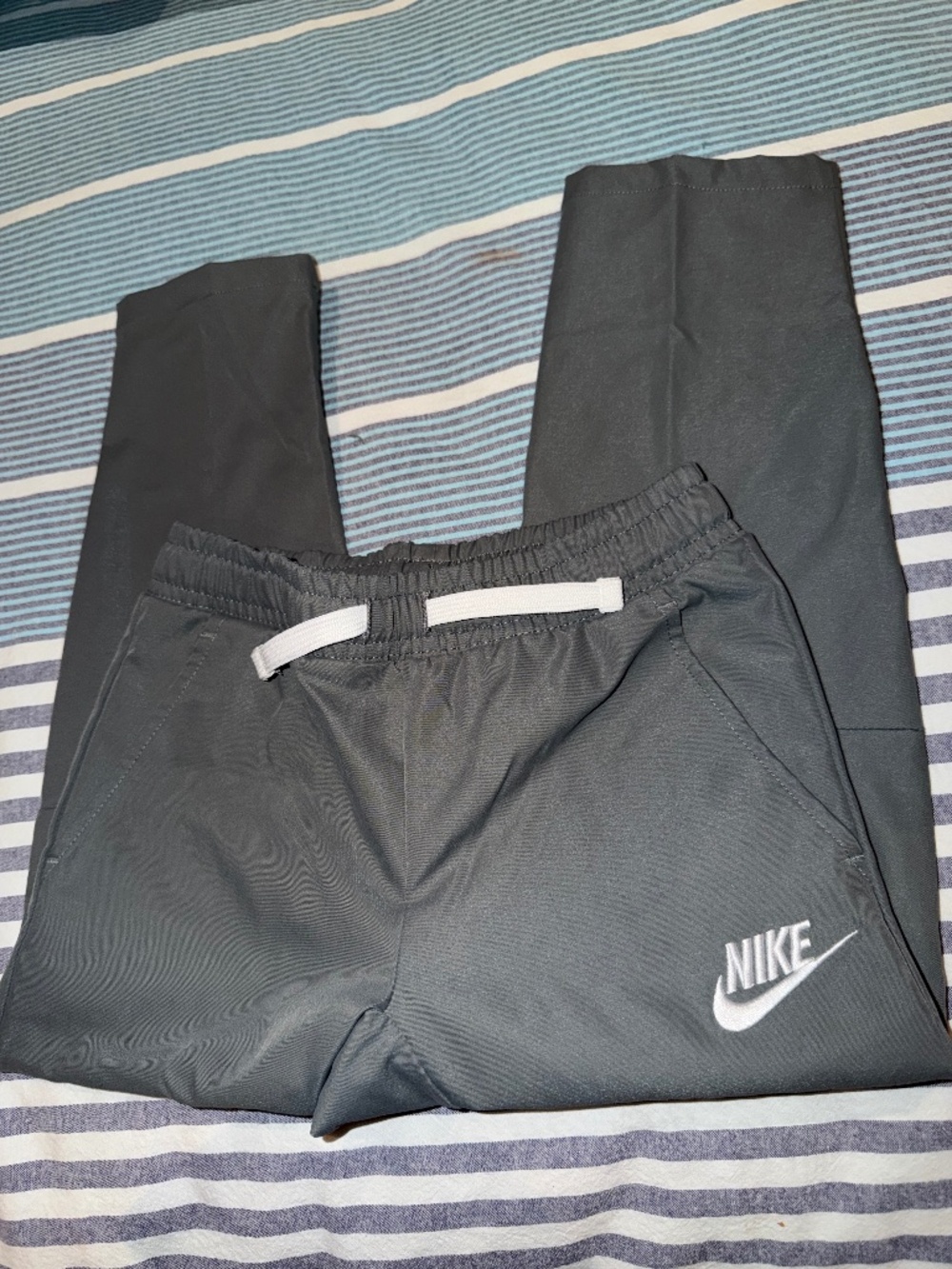 Nike woven pants